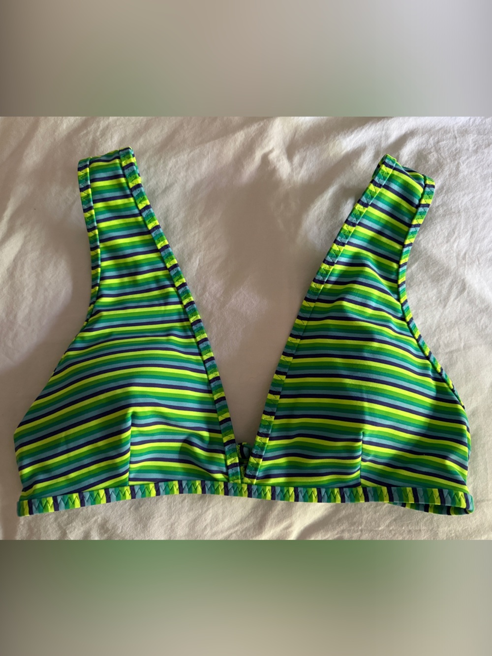 Women’s Aerie Bikini Top Size Large